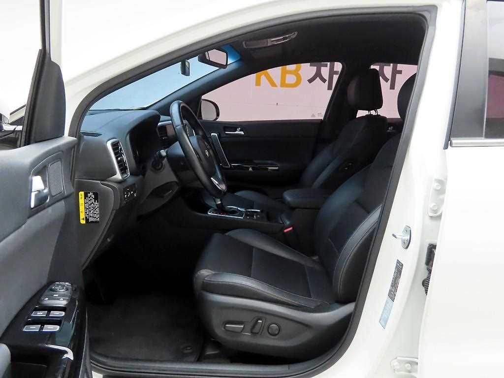 KIA Sportage - Vista 11