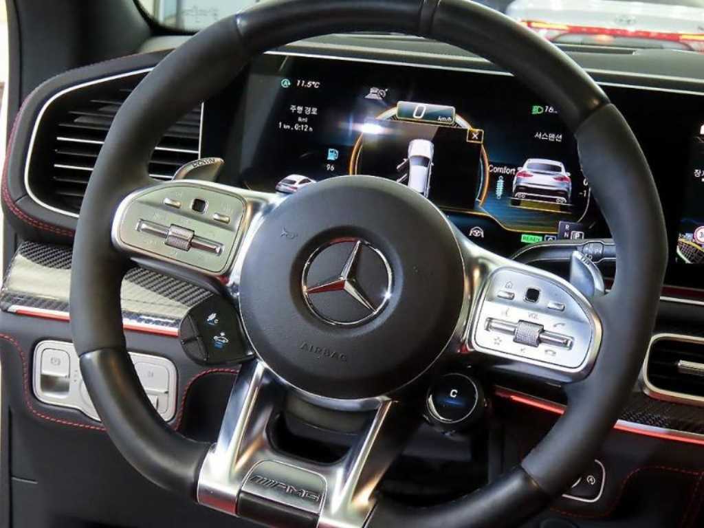 Mercedes Benz GLE Class - Vista 7