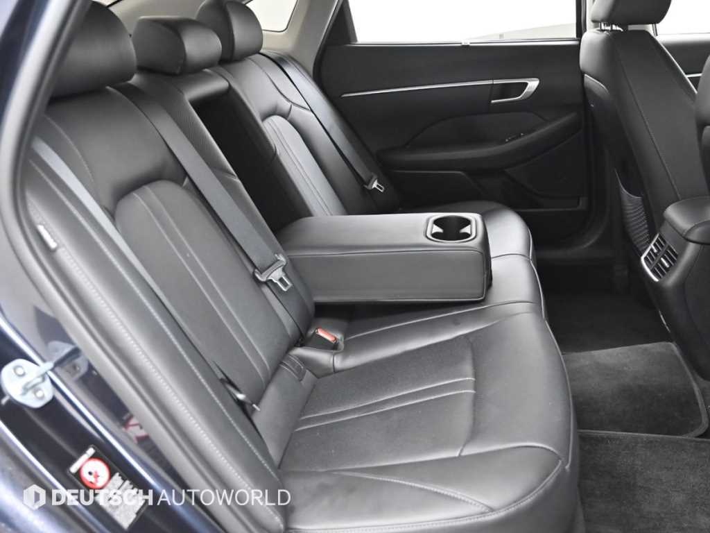 HYUNDAI Sonata - Vista 12