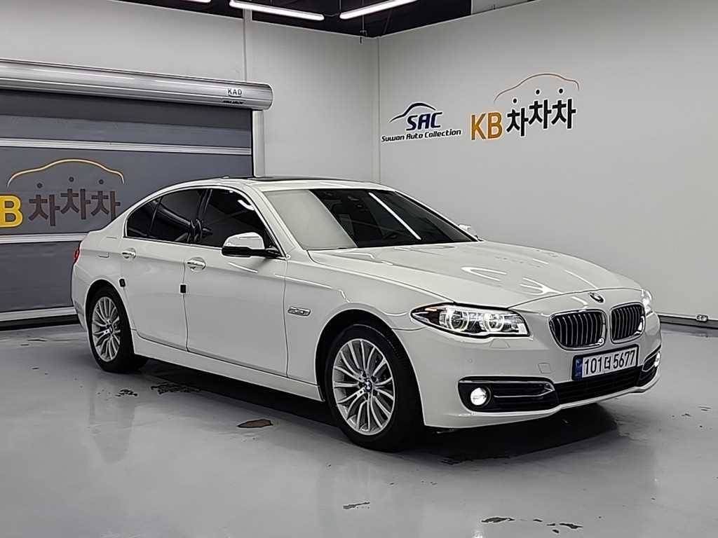 BMW 5 Series - Vista 4