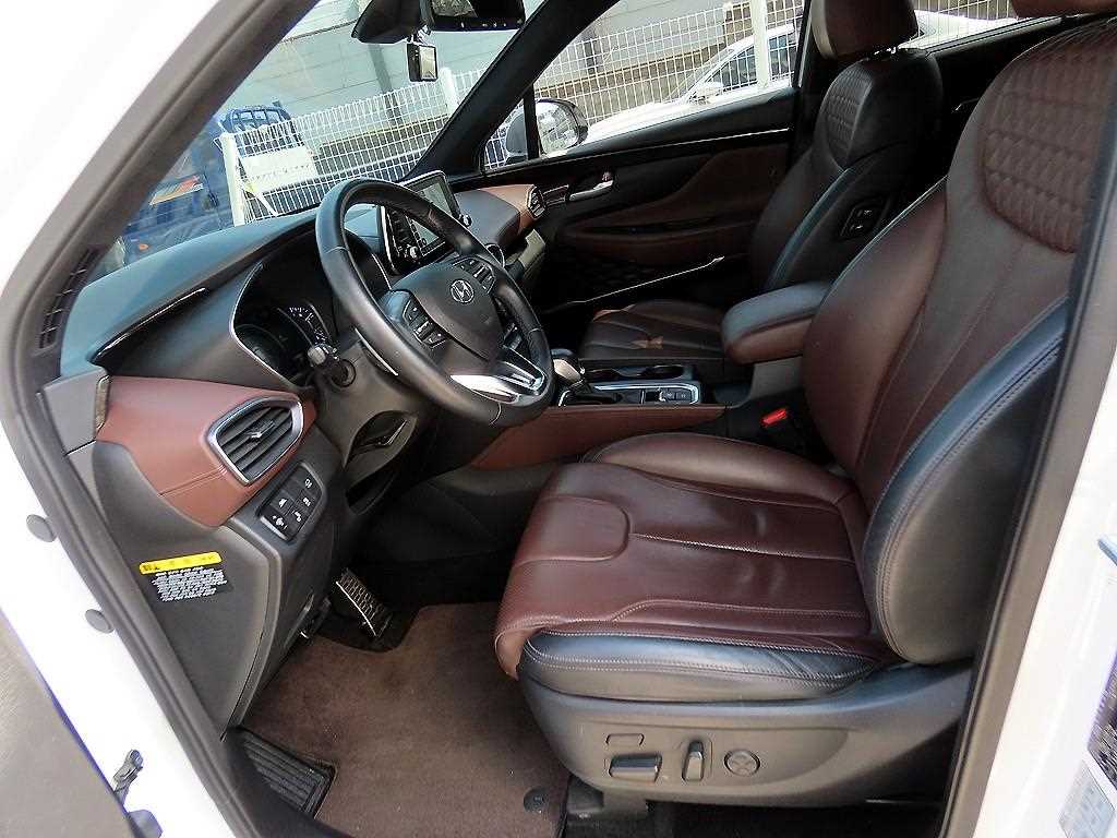 HYUNDAI Santa Fe - Vista 5