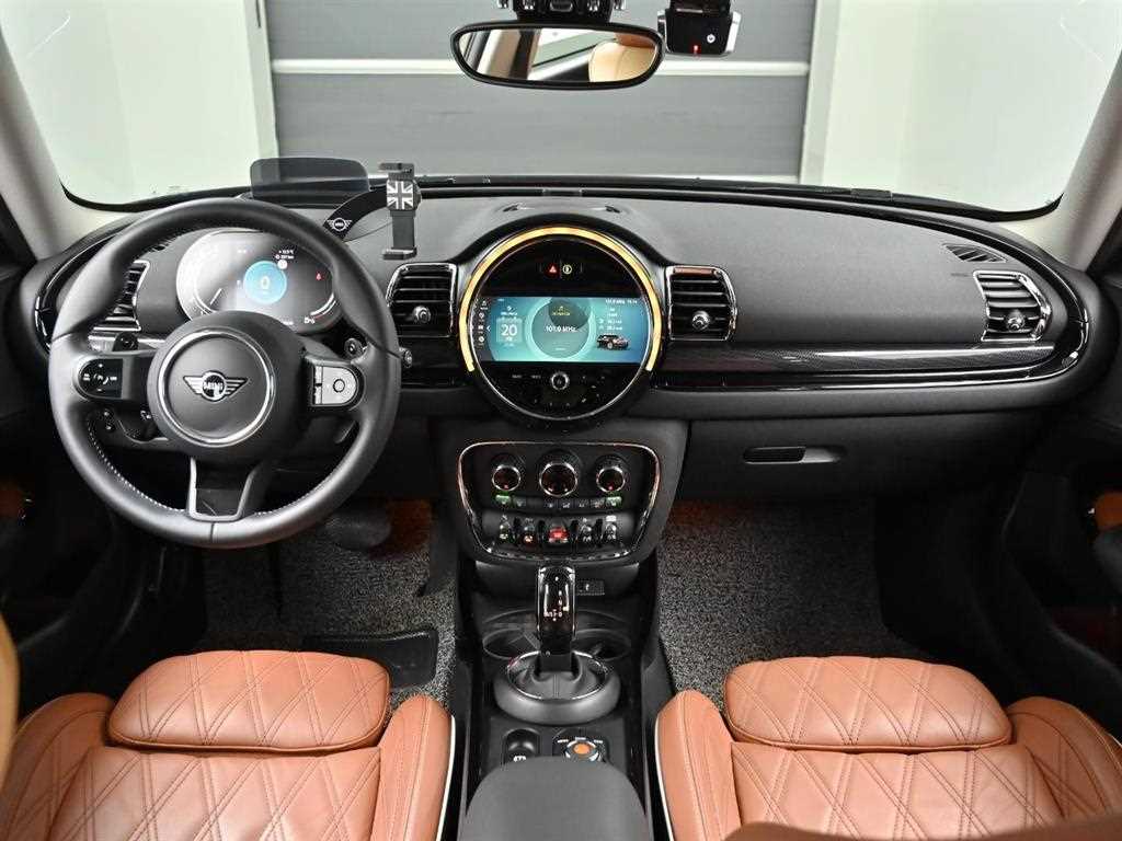 Mini Clubman - Vista 7