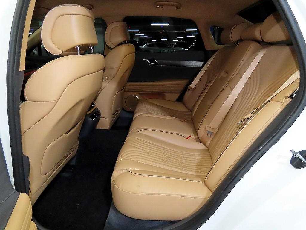 Genesis G80 - Vista 7