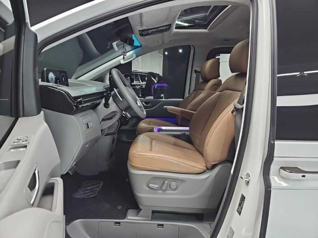 HYUNDAI Staria 2025 Blanco - Importación desde Corea - HF Imports Iquique - Foto 15
