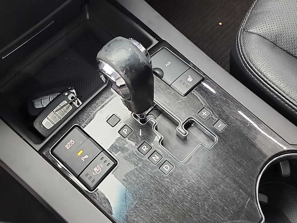 KIA Mohave - Vista 8