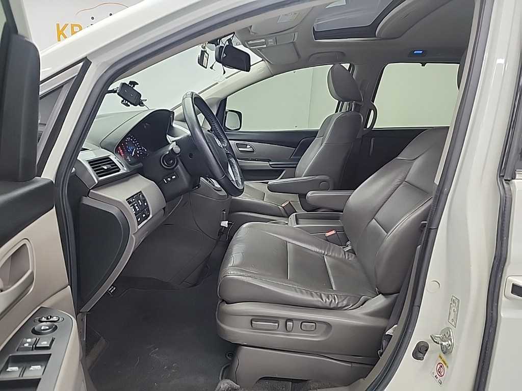 Honda Odyssey - Vista 11