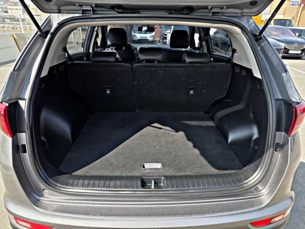 KIA Sportage - Vista 9