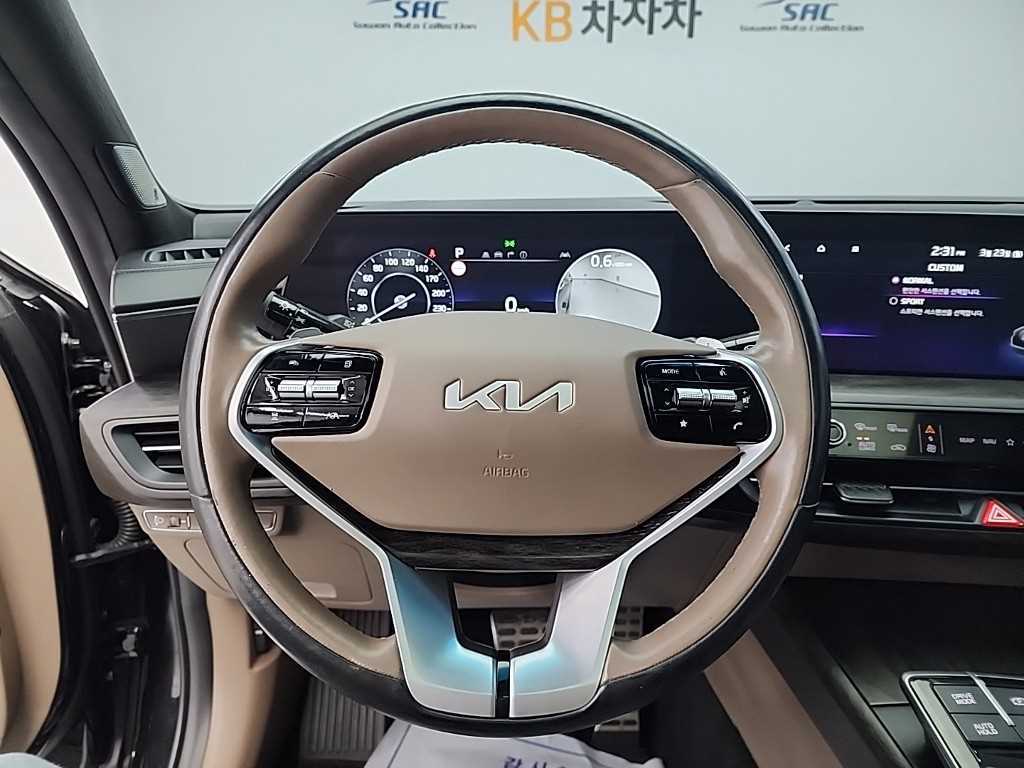 KIA K8 - Vista 9