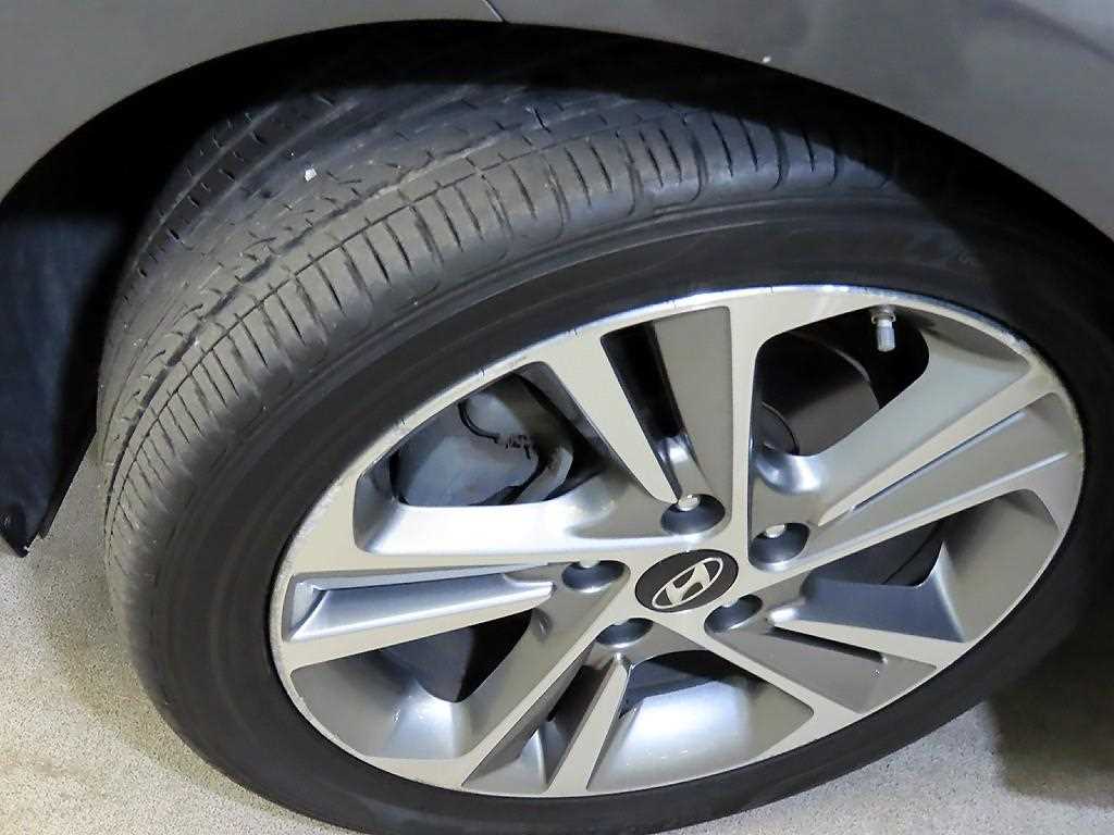 HYUNDAI Avante 2018 Gris - Importación desde Corea - HF Imports Iquique - Foto 18