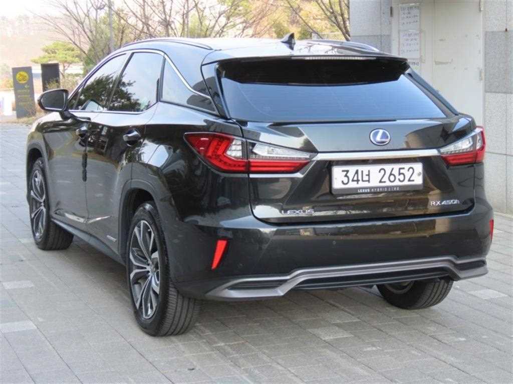 Lexus RX - Vista 4