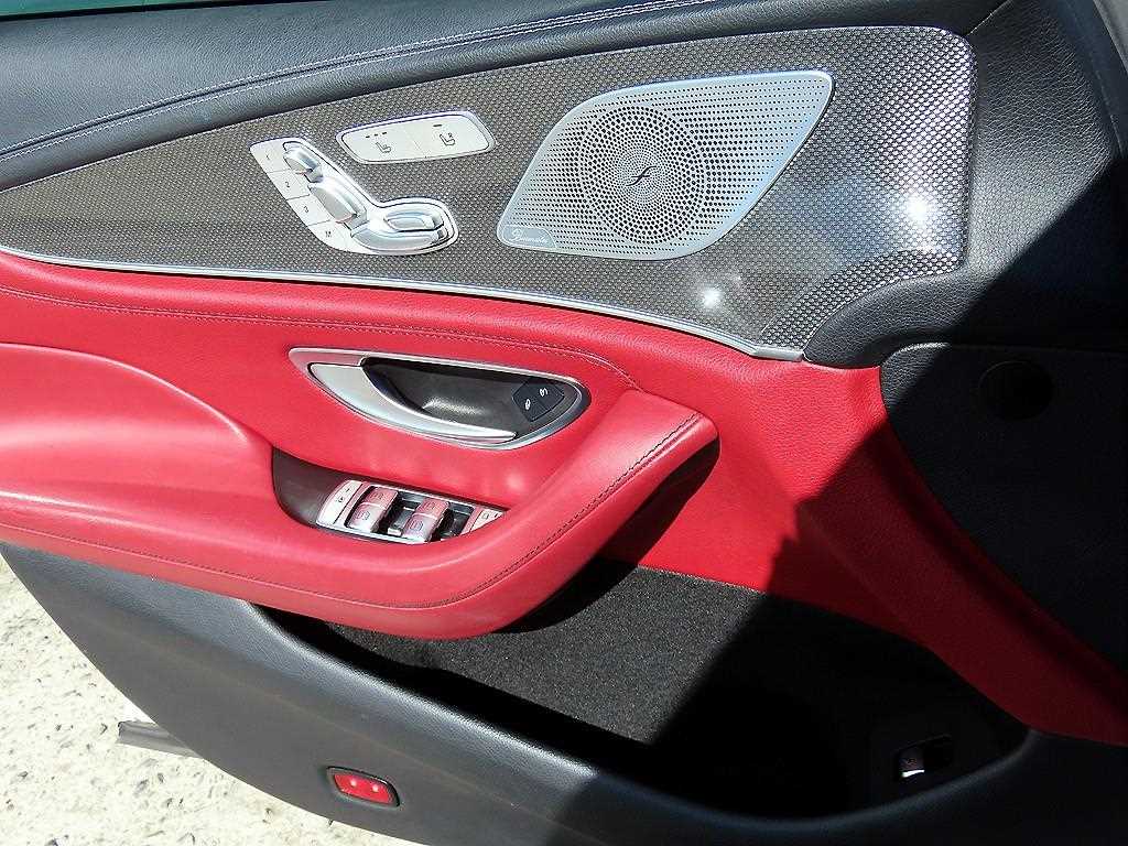 Mercedes Benz CLS Class - Vista 12