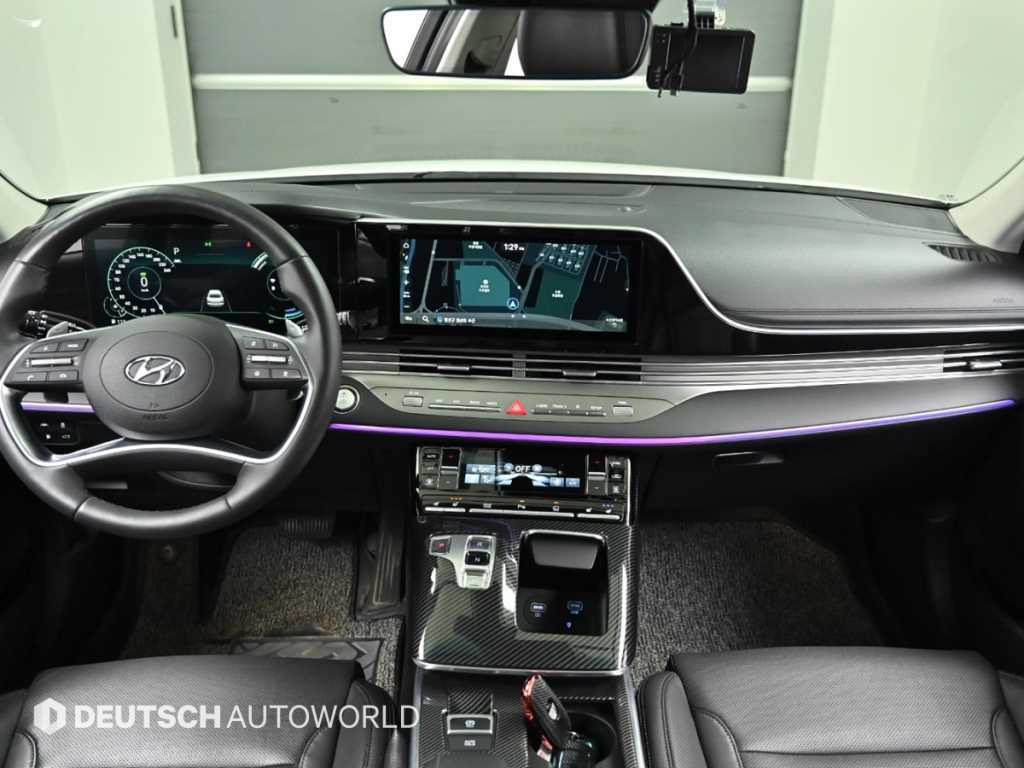 HYUNDAI Grandeur - Vista 8