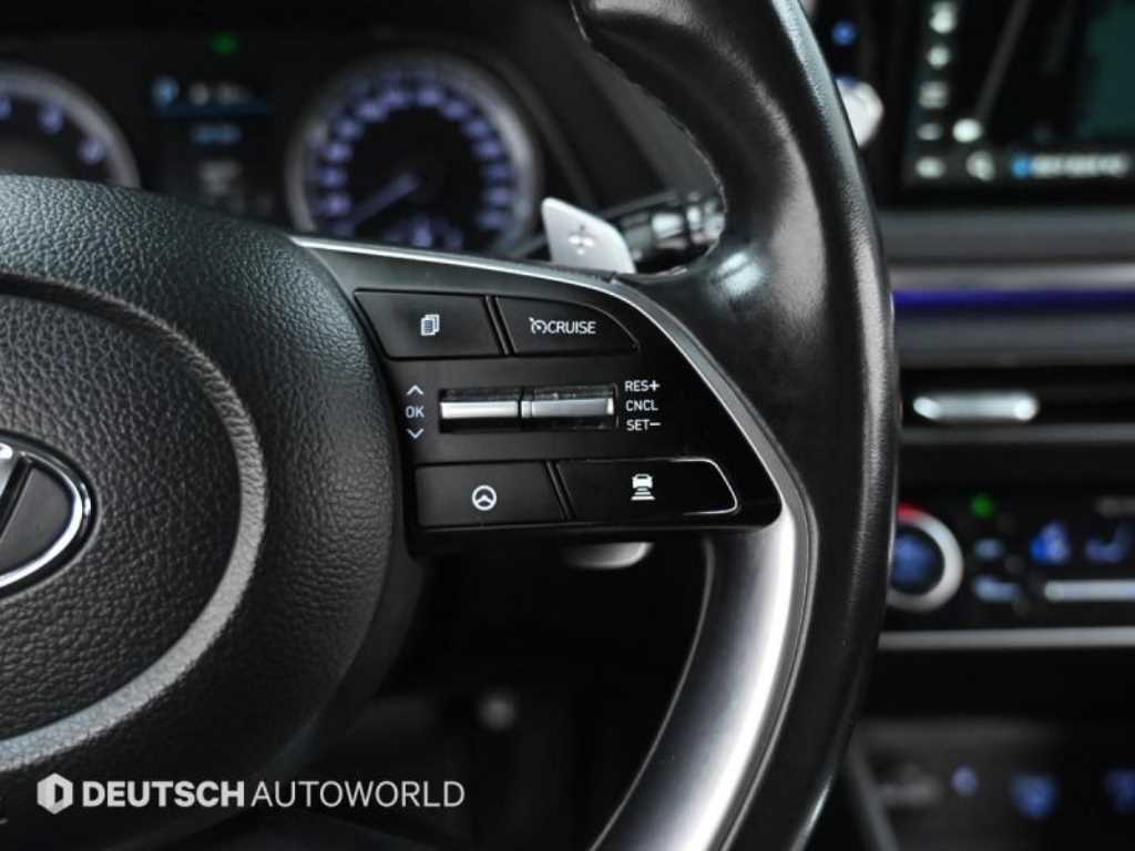 HYUNDAI Sonata - Vista 6