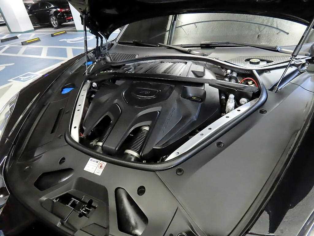 Porsche Panamera 2023 Negro - Importación desde Corea - HF Imports Iquique - Foto 18