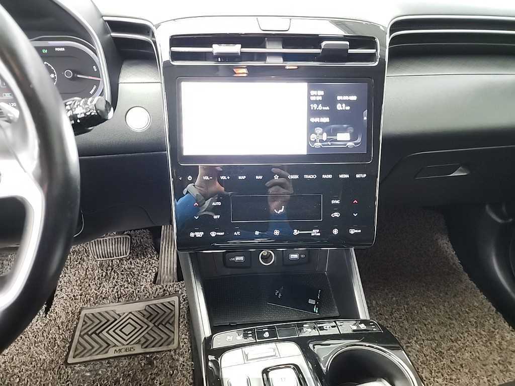 HYUNDAI Tucson - Vista 10