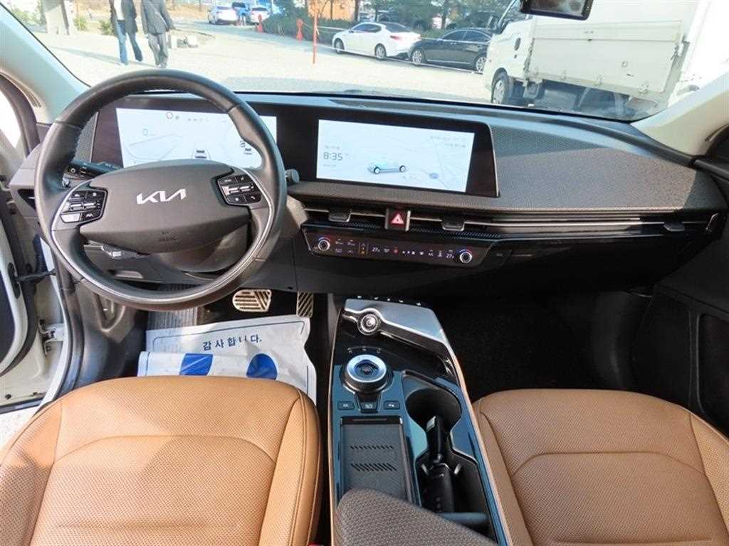 KIA EV6 - Vista 6