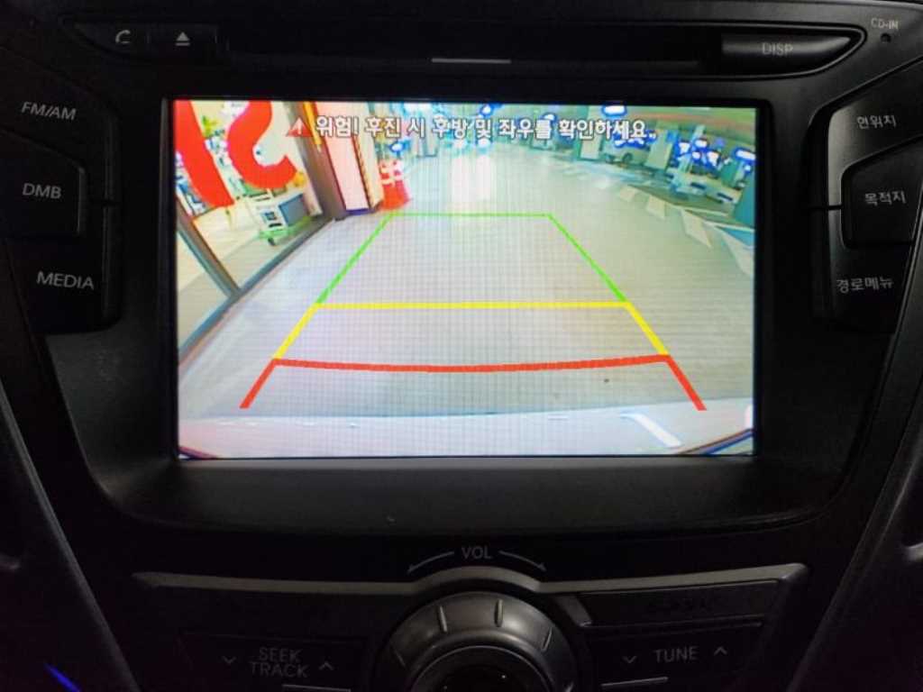 HYUNDAI Avante 2015 Blanco - Importación desde Corea - HF Imports Iquique - Foto 16