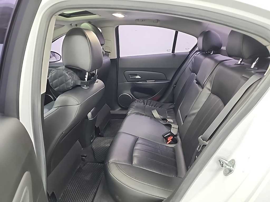 Chevrolet Cruise - Vista 12