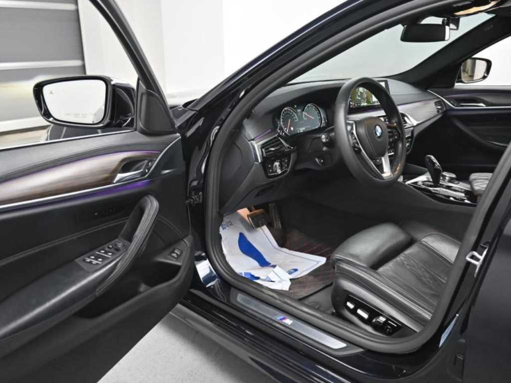 BMW 5 Series - Vista 8