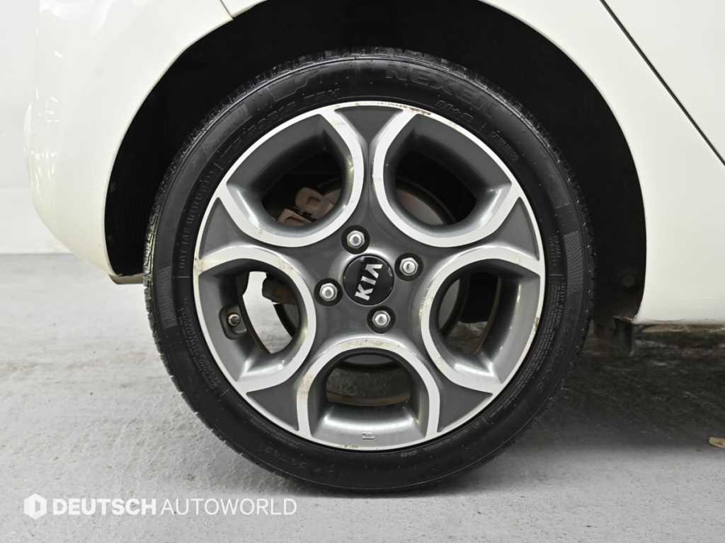 KIA Morning - Vista 5