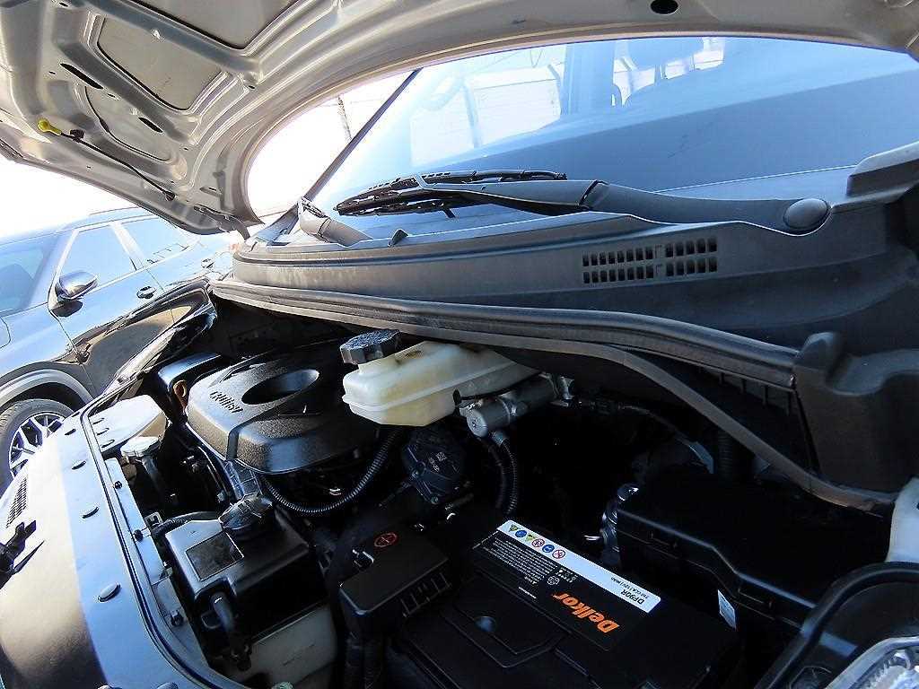 HYUNDAI Starex 2015 Plateado - Importación desde Corea - HF Imports Iquique - Foto 18