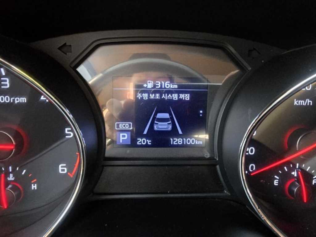 KIA Carnival 2020 Negro - Importación desde Corea - HF Imports Iquique - Foto 20