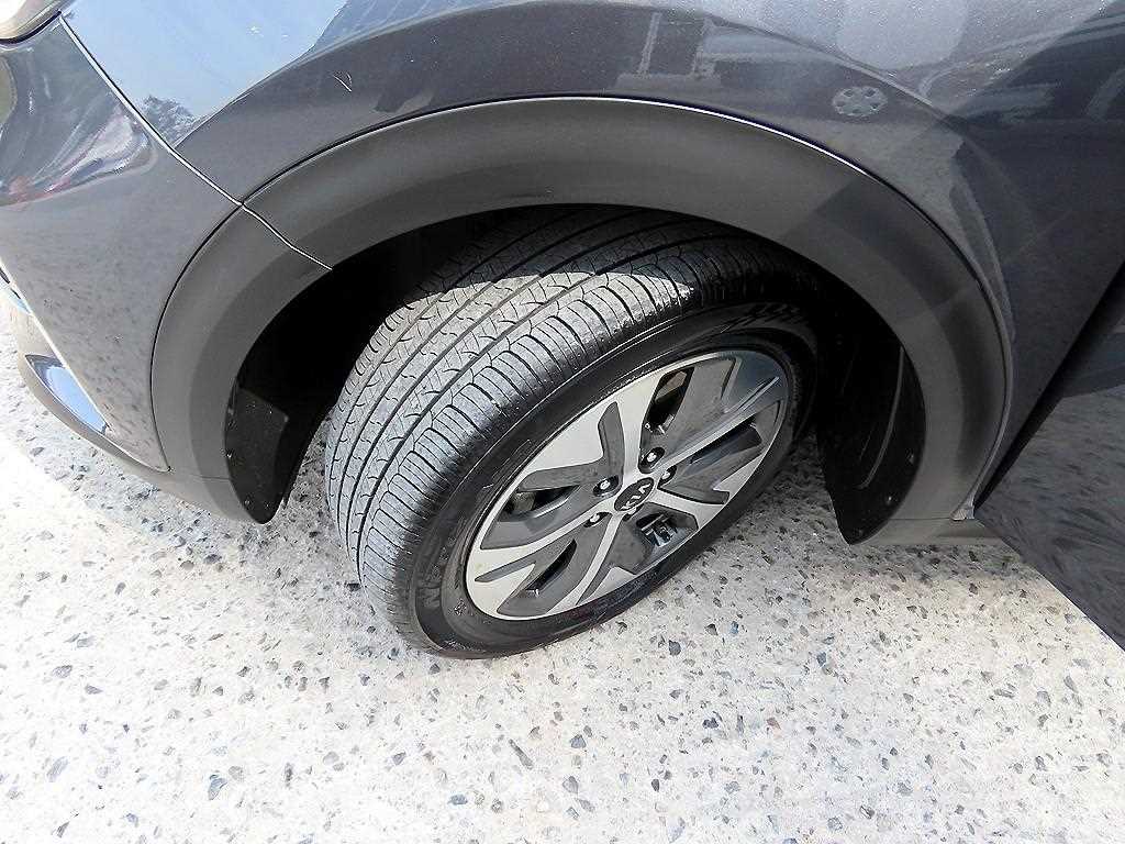 KIA Niro 2019 Gris - Importación desde Corea - HF Imports Iquique - Foto 20