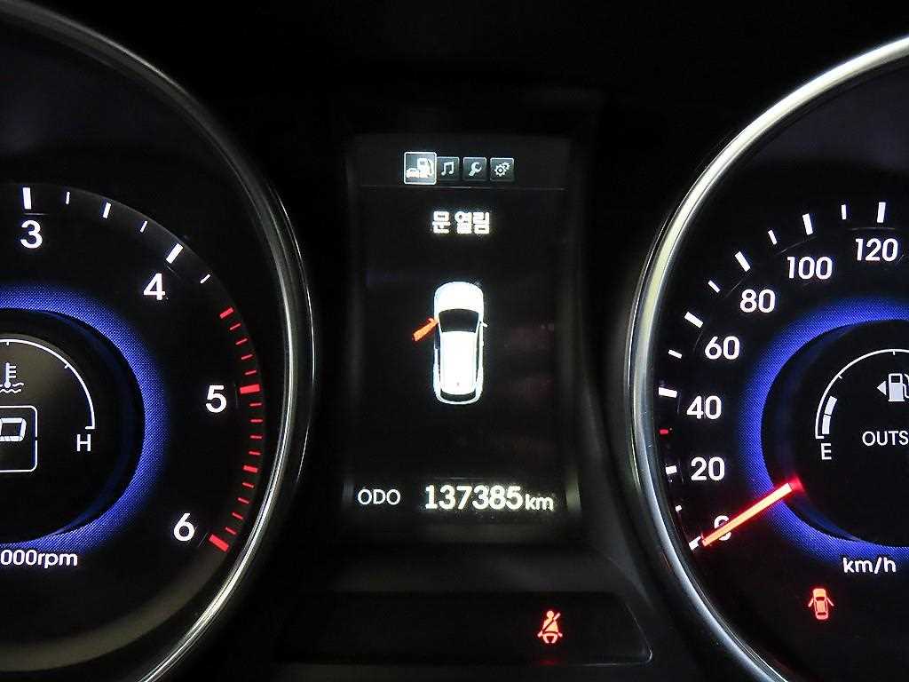 HYUNDAI Santa Fe - Vista 9