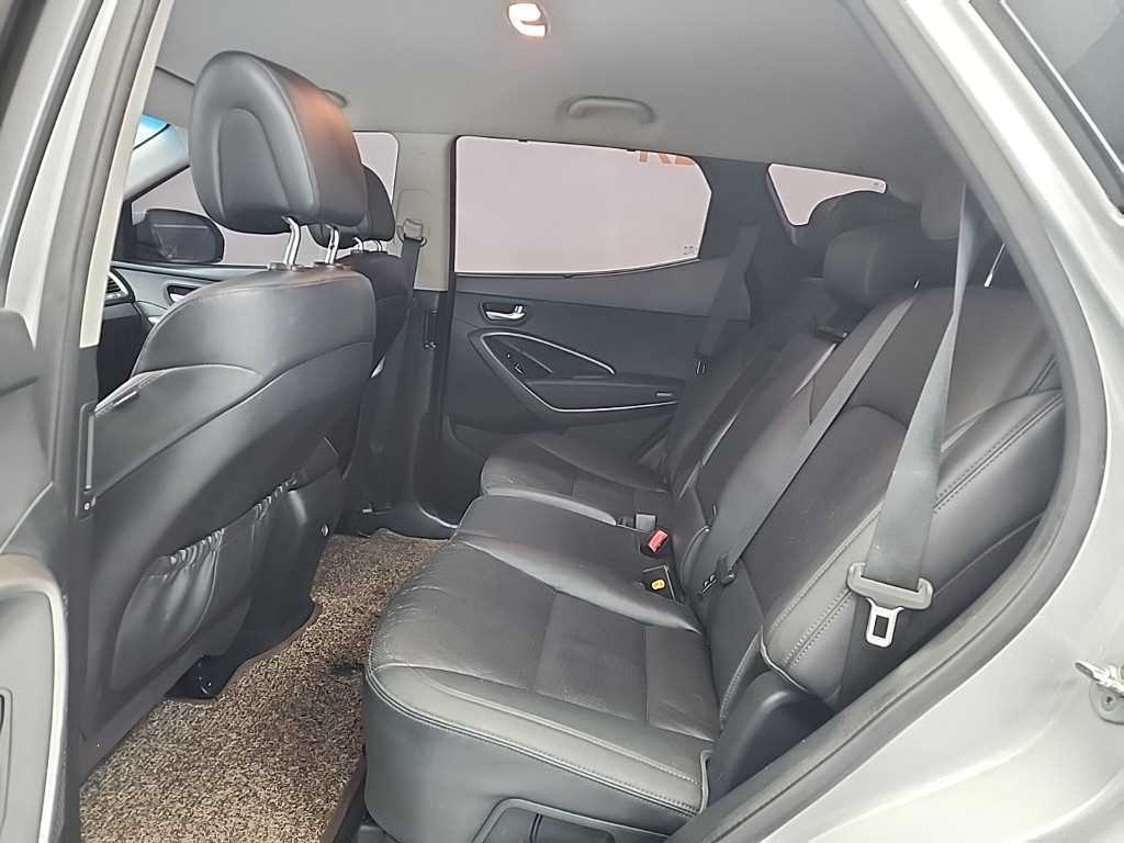 HYUNDAI Santa Fe - Vista 12
