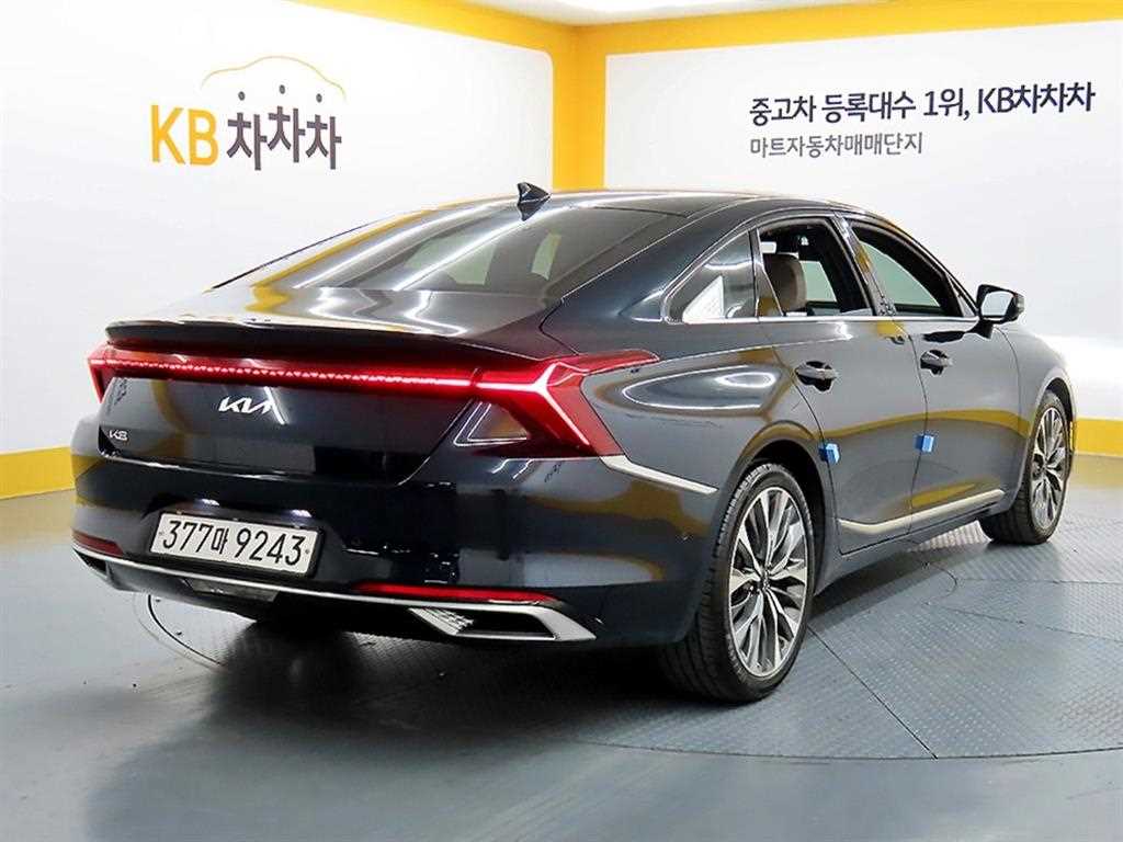 KIA K8 - Vista 4