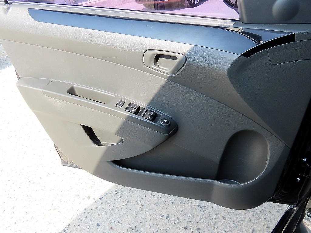 Chevrolet Spark - Vista 11