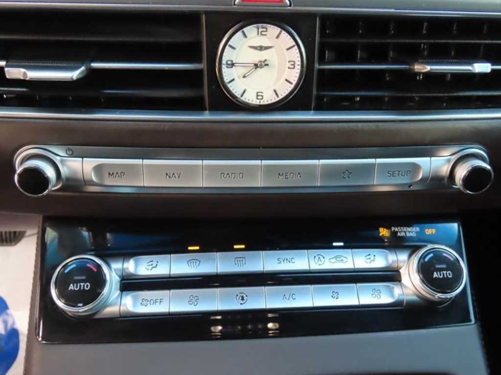 Genesis G90 2019 Negro - Importación desde Corea - HF Imports Iquique - Foto 14