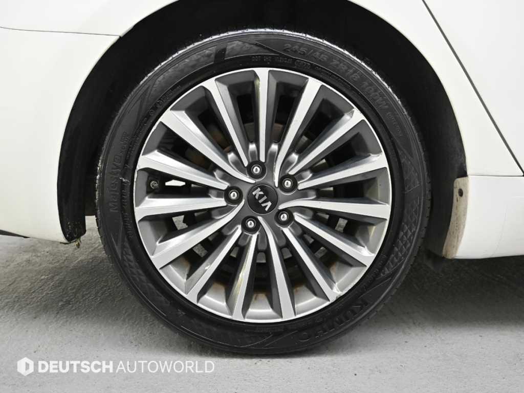 KIA K7 - Vista 5