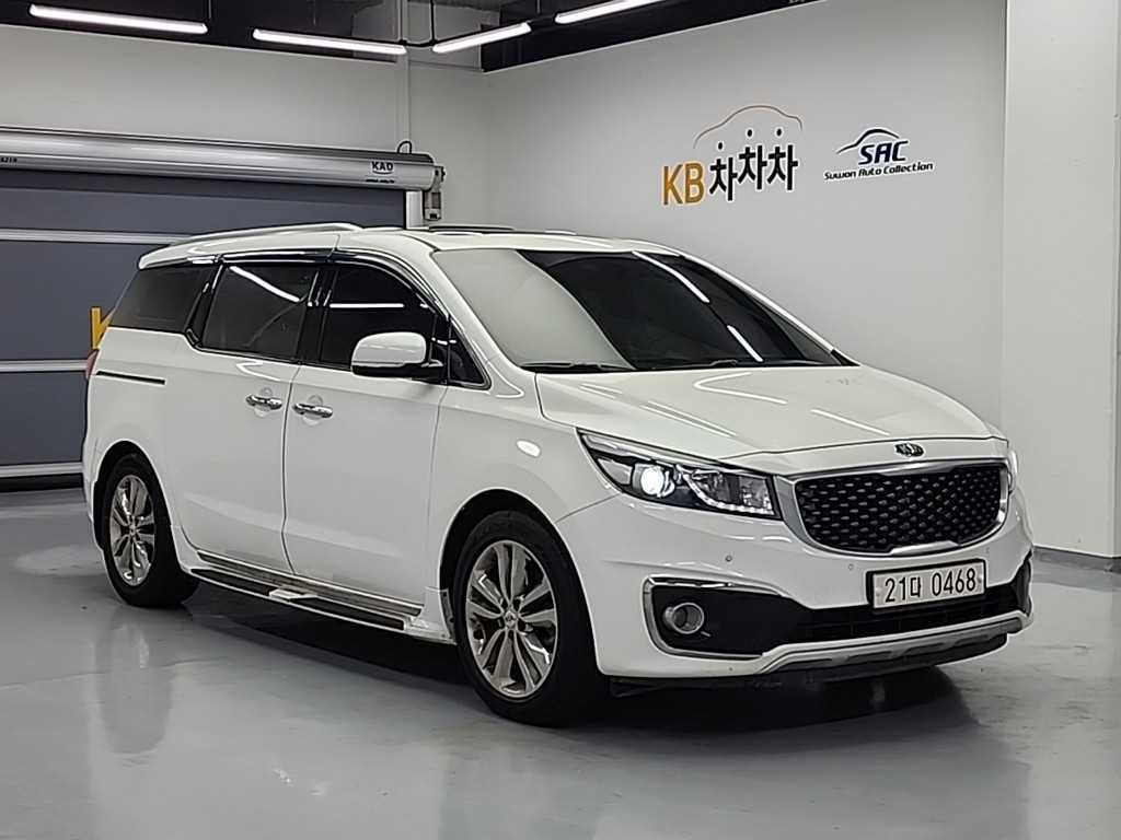 KIA Carnival - Vista 4