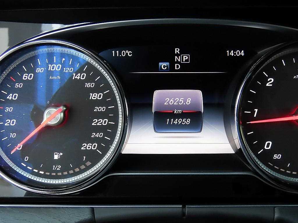 Mercedes Benz E class 2018 Blanco - Importación desde Corea - HF Imports Iquique - Foto 14