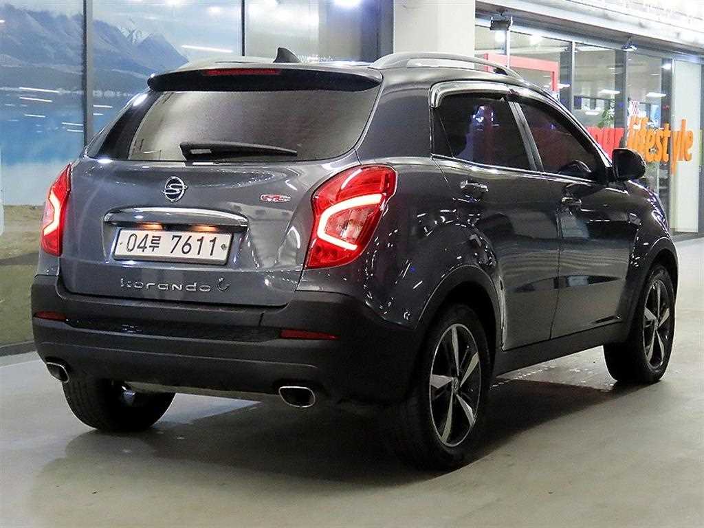 Ssangyong Korando - Vista 4