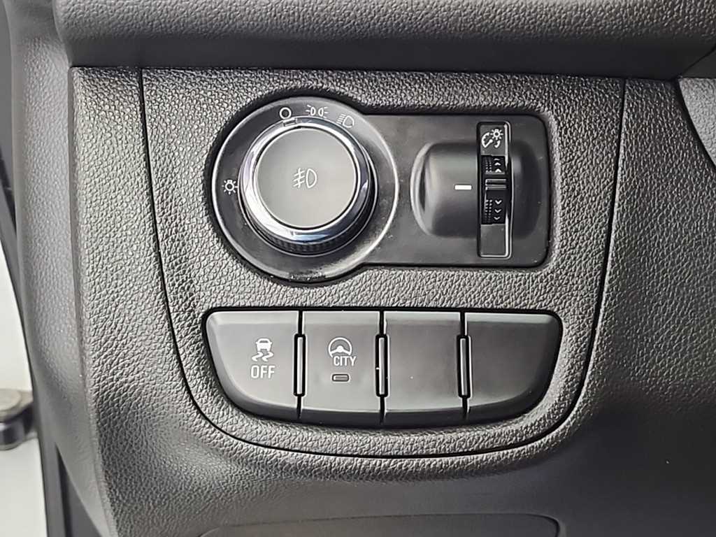 Chevrolet Spark 2017 Blanco - Importación desde Corea - HF Imports Iquique - Foto 16