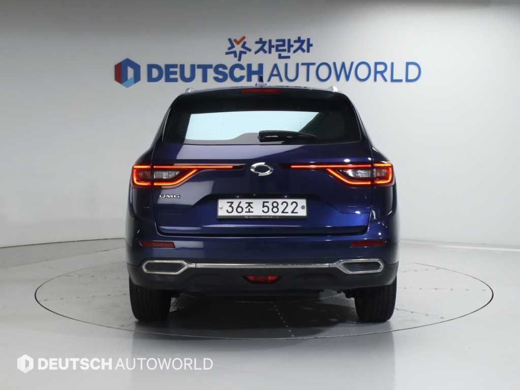 SAMSUNG QM6 - Vista 4