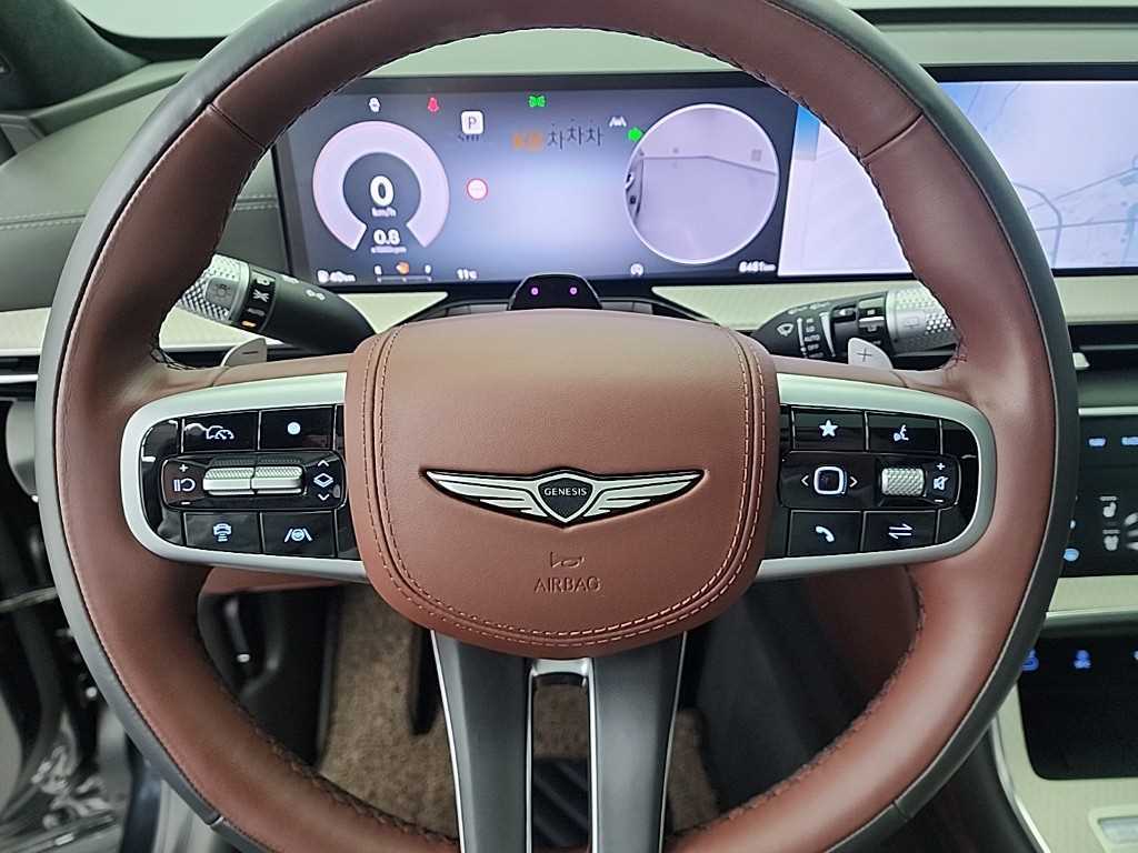 Genesis GV80 - Vista 9