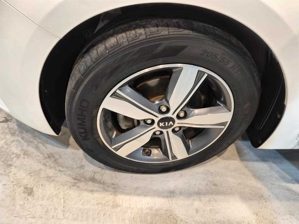 KIA K3 2018 Blanco - Importación desde Corea - HF Imports Iquique - Foto 19