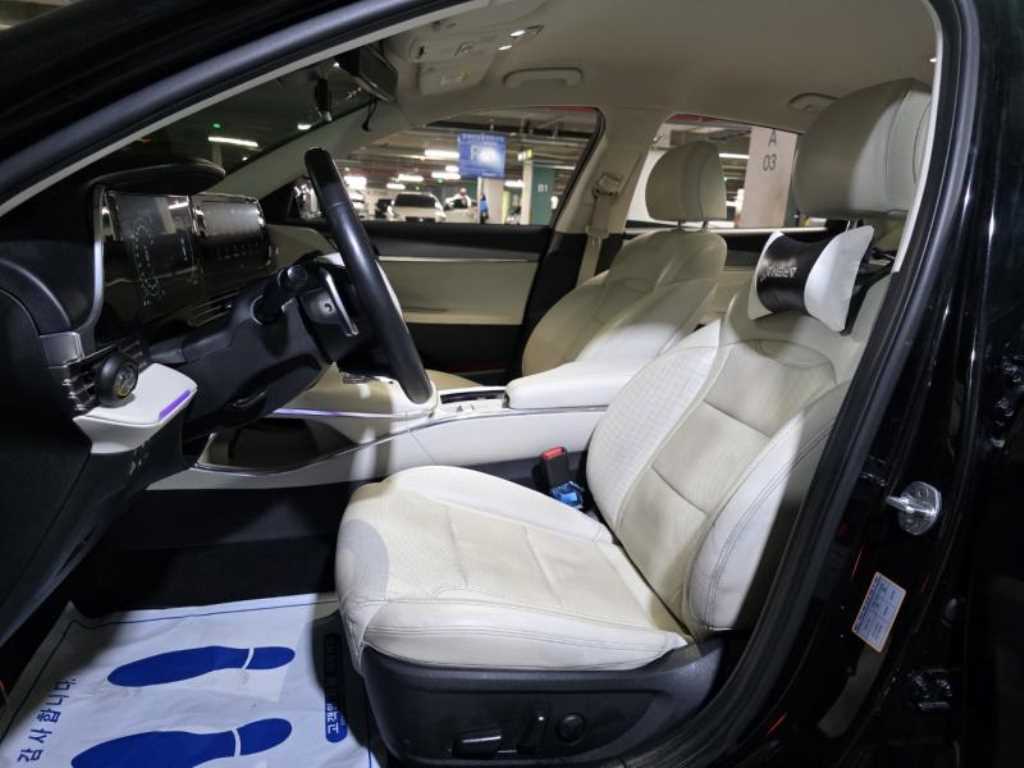 HYUNDAI Grandeur - Vista 8