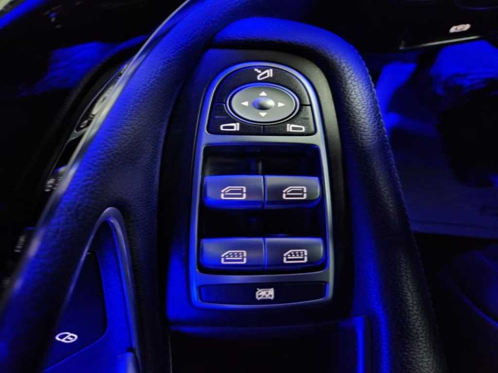 Mercedes Benz S Class - Vista 11