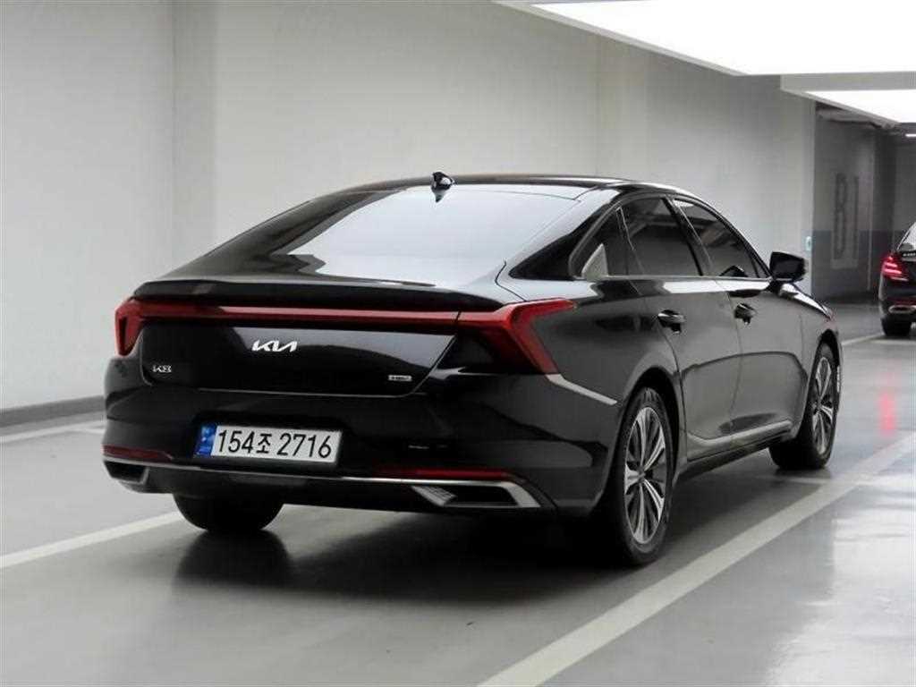 KIA K8 - Vista 4