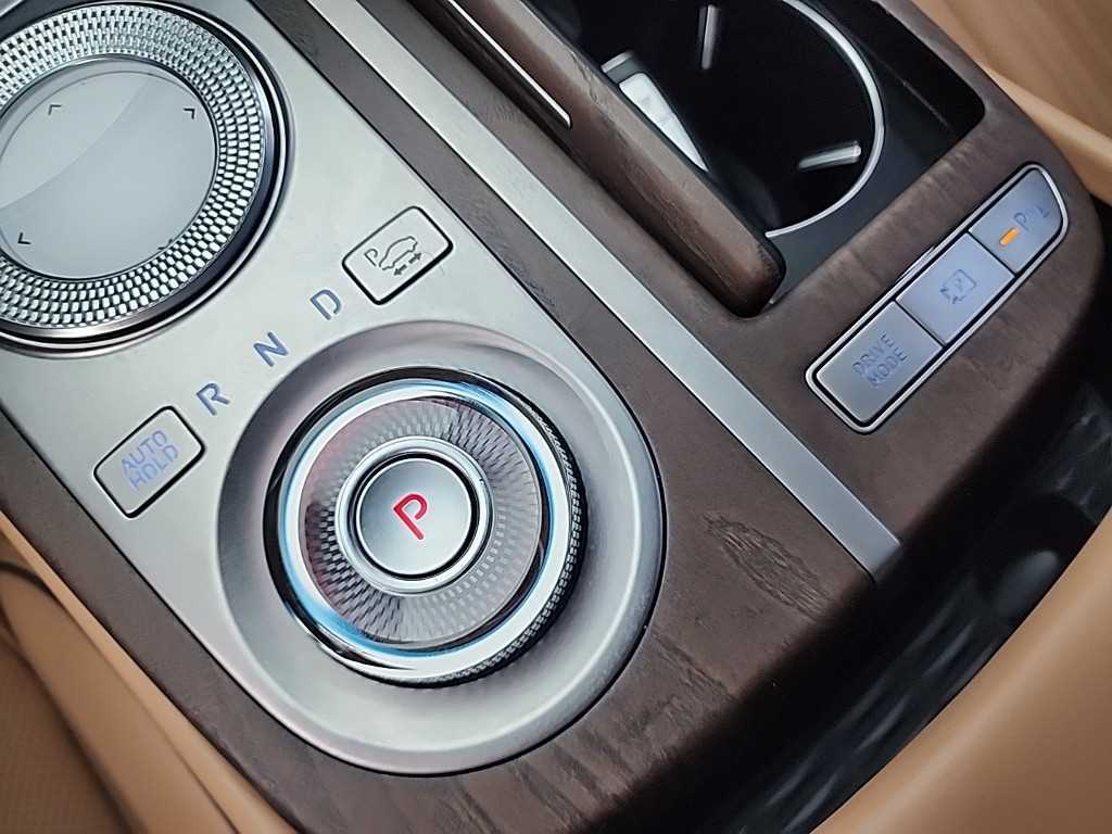 Genesis G80 - Vista 8