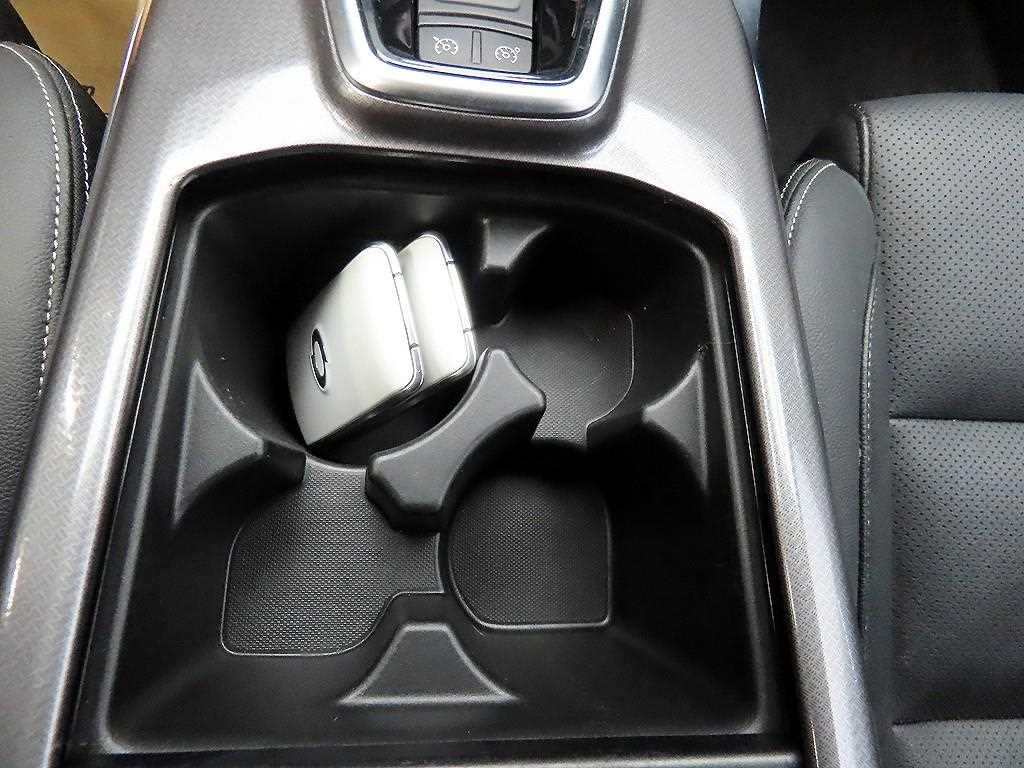 SAMSUNG QM6 2020 Blanco - Importación desde Corea - HF Imports Iquique - Foto 13