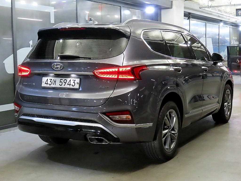 HYUNDAI Santa Fe - Vista 4