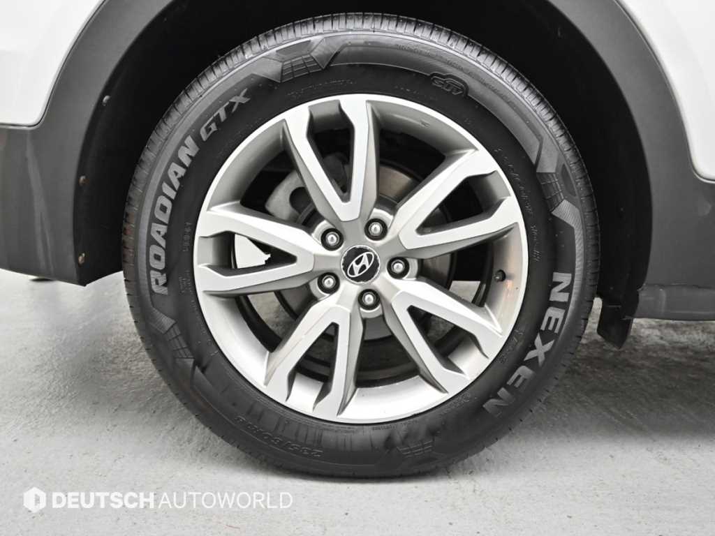 HYUNDAI Santa Fe - Vista 5