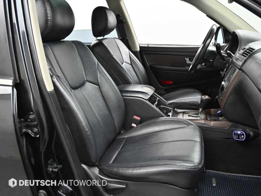 Ssangyong Rexton - Vista 10