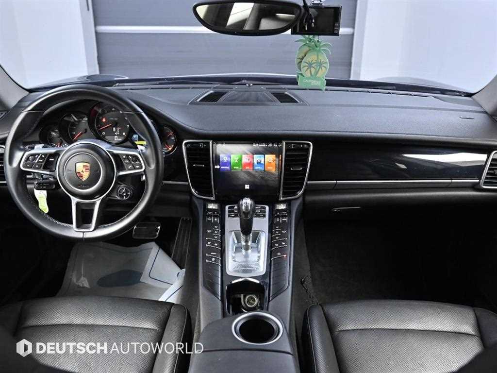 Porsche Panamera - Vista 7