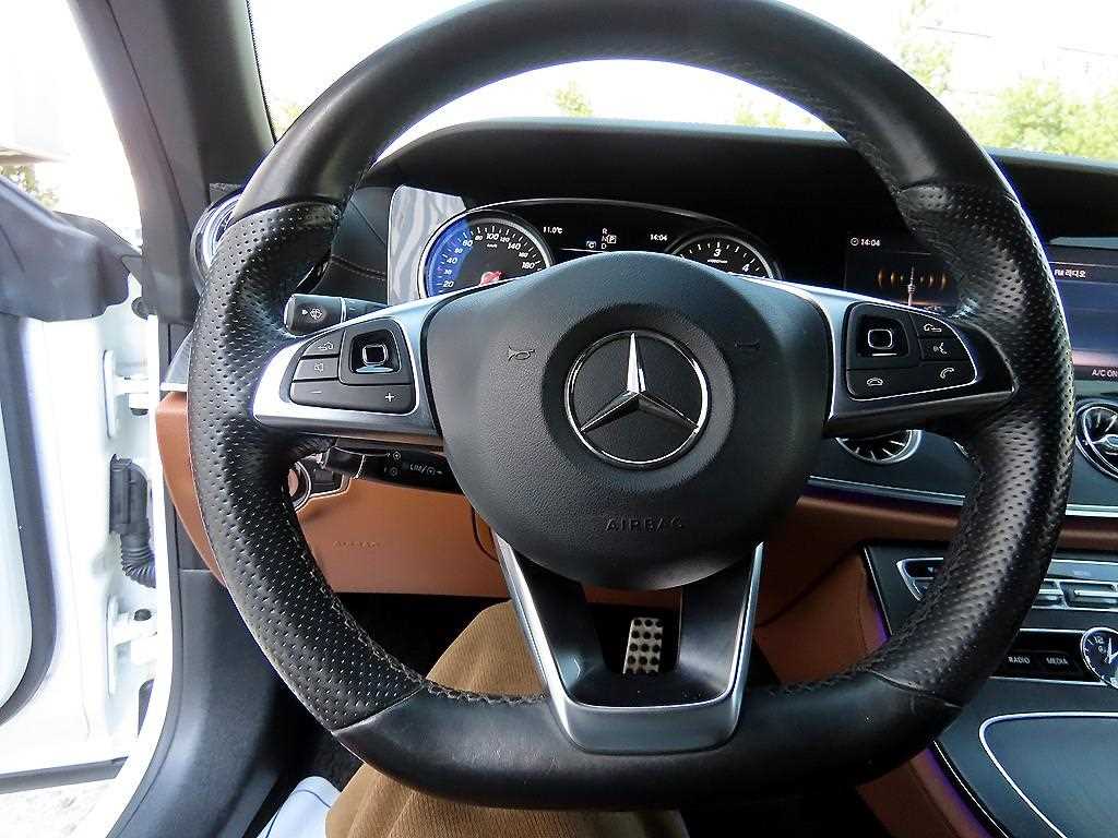 Mercedes Benz E class 2018 Blanco - Importación desde Corea - HF Imports Iquique - Foto 13